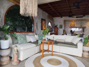 Beachfront Villa Tara Bliss Candidasa